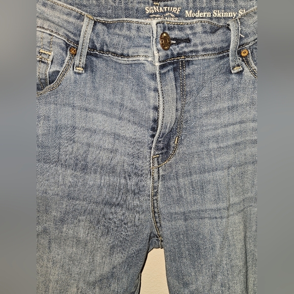 Levi Strauss Signature Modern Skinny Shorts Size 14 - Picture 1 of 11